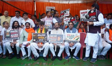 भाजपा ने किया राजीव भवन कूच, कांग्रेसी पहुंचे एकात्म परिसर,पुलिस ने किया वाटर कैनन का प्रयोग