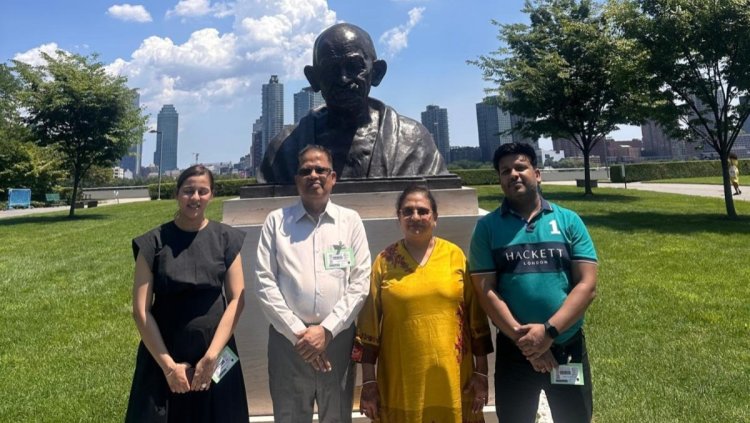 अमर अग्रवाल ने संयुक्त राष्ट्र मुख्यालय में राष्ट्रपिता महात्मा गांधी को श्रद्धांजलि अर्पित की 