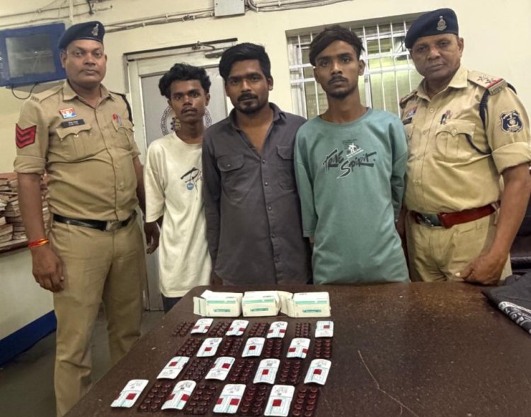 नशे के कारोबार पर पुलिस का बड़ा प्रहार, 300 प्रतिबंधित नशीली टैबलेट के साथ तीन आरोपी गिरफ्तार