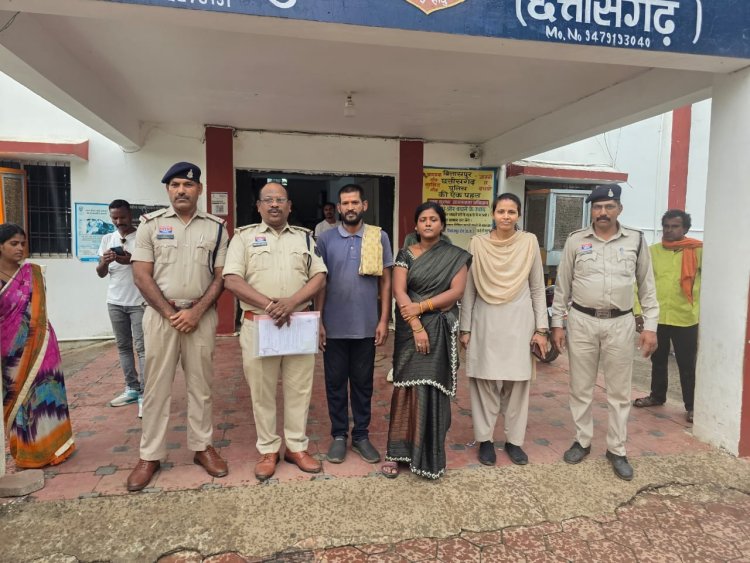 रेलवे कैंटीन में नौकरी के नाम पर 1.5 लाख की ठगी का आरोप, युवक की आत्महत्या के मामले में मामा-मामी गिरफ्तार