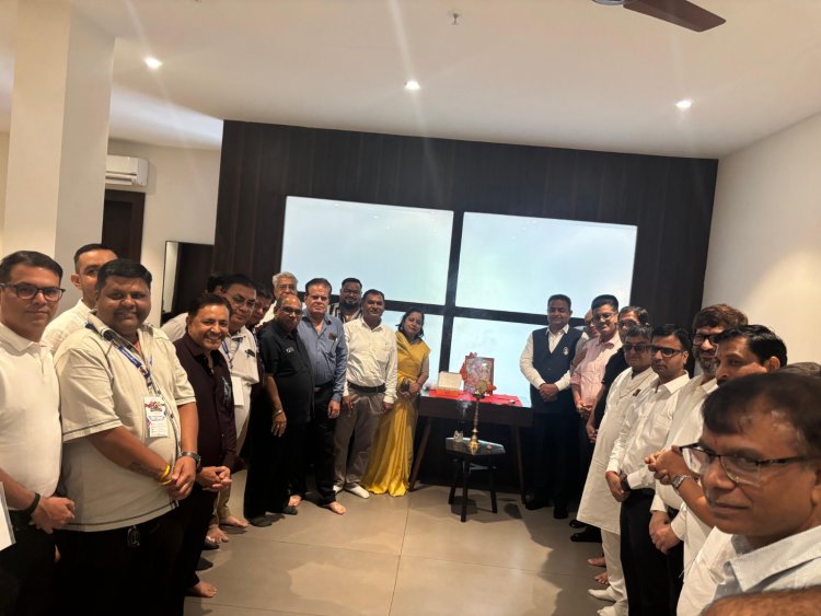 चेंबर अध्यक्ष सतीश थौरानी ने किया ”रायपुर गारमेंट फेयर 2026” का उद्घाटन