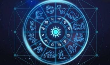 राशिफल 3 अगस्त : किसकी चमकेगी किस्मत? जानें सभी 12 राशियों का सटीक भविष्यफल