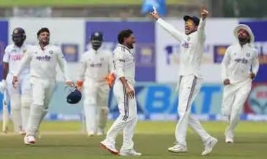 SL vs IND पहला टेस्ट, तीसरा दिन: श्रीलंका की पहली पारी 284 रनों पर सिमटी, भारत के पास 178 रनों की मजबूत बढ़त