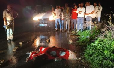 बलौदाबाजार में सनसनी: दूध बेचने जा रहे बुजुर्ग की धारदार हथियार से हत्या, सड़क पर मिली लाश; जांच में जुटी पुलिस