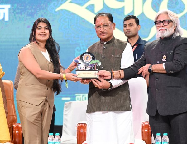 सौर ऊर्जा के क्षेत्र में छत्तीसगढ़ बनेगा देश का अग्रणी राज्य : मुख्यमंत्री विष्णुदेव साय