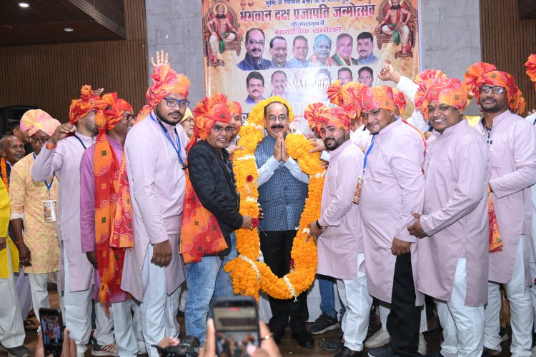 पीएम विश्वकर्मा योजना और छत्तीसगढ़ माटीकला बोर्ड से सक्षम बन रहे शिल्पकार : डिप्टी सीएम अरुण साव