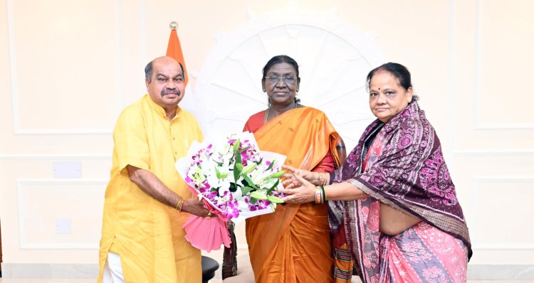 राष्ट्रपति द्रौपदी मुर्मू को नुआखाई पर्व में शामिल होने का सादर आमंत्रण, विधायक पुरंदर मिश्रा ने राष्ट्रपति भवन में की आत्मीय भेंट 