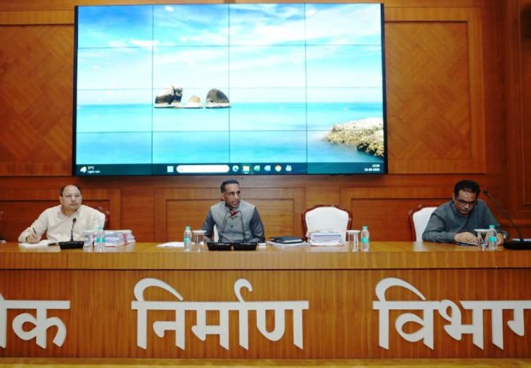 बस्तर में कनेक्टीविटी बढ़ाने विशेष जोर : सड़कों और पुल-पुलियों के काम दिसंबर तक पूर्ण करने के निर्देश