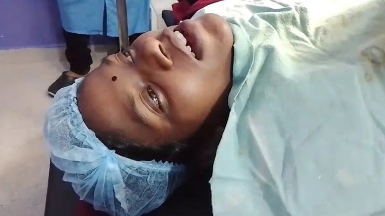 गजब का हौसला: सीजेरियन डिलीवरी के दौरान भरथरी गाती रही प्रसूता, बालोद से सामने आया वीडियो वायरल