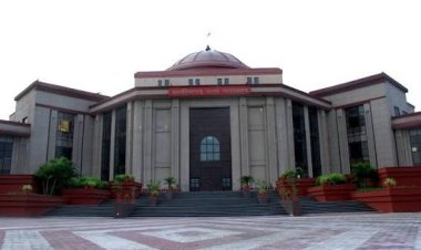 नाबालिग से दुष्कर्म के मामले में हाईकोर्ट का कड़ा रुख: आरोपी की जमानत अर्जी खारिज; DNA रिपोर्ट में जैविक पिता होने की हुई पुष्टि