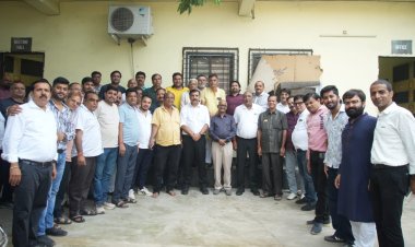 कैट के राष्ट्रीय अध्यक्ष एवं स्वदेशी व्यापारी मंच के राष्ट्रीय संयोजक बीसी भरतिया छत्तीसगढ़ के दो दिवसीय प्रवास पर किया व्यापारिक संगठनों से संवाद