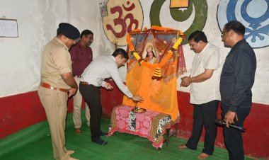 चैनल इंडिया ने मनाया स्थापना दिवस, गांधी कन्या आश्रम में कराया न्योता भोज