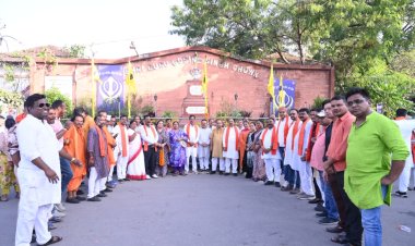 नशामुक्ति के संदेश के साथ पांचवें दिन भी जारी रही पदयात्रा, विधायक पुरन्दर मिश्रा ने किया जनसंवाद
