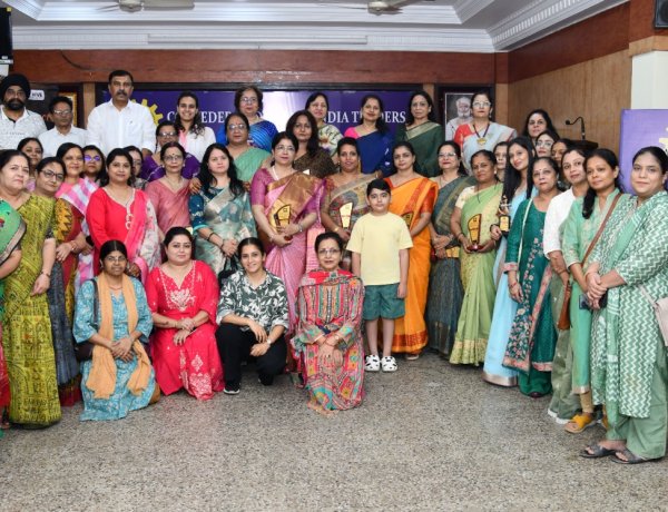 कैट महिला विंग द्वारा शिक्षक दिवस पर विशेष शिक्षकों का सम्मान एवं एआई कार्यशाला का आयोजन - मधु अरोरा