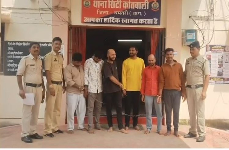 मकान में सजी थी जुए की महफिल: पुलिस ने दबिश देकर 6 जुआरियों को रंगे हाथों पकड़ा