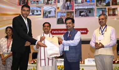 विश्व पर्यावास दिवस पर नई दिल्ली के विज्ञान भवन में छत्तीसगढ़ पुरस्कृत