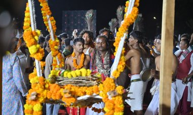 कांटों के झूले पर विराजीं मां काछनदेवी,75 दिवसीय विश्व प्रसिद्ध बस्तर दशहरा महापर्व मनाने की दी अनुमति