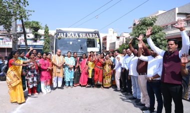 माँ जतमई एवं माँ घटारानी के पावन दर्शन हेतु मातृशक्तियों को विधायक पुरन्दर मिश्रा ने किया रवाना