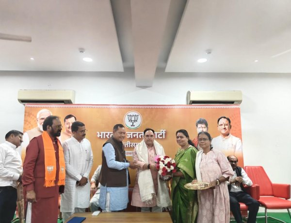 प्रधानमंत्री नरेंद्र मोदी हैं देश में नील क्रांति के सूत्रधार : कर्मवीर सिंह