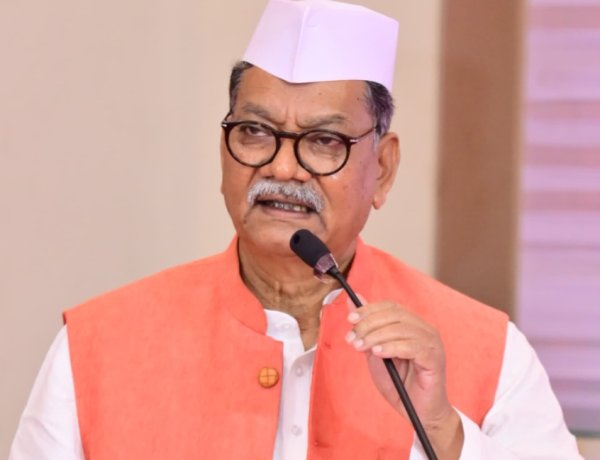 डॉ. चरणदास महंत ने मुख्यमंत्री को लिखा पत्र, विधानसभा सत्रों और बैठकों की अवधि बढ़ाने की मांग
