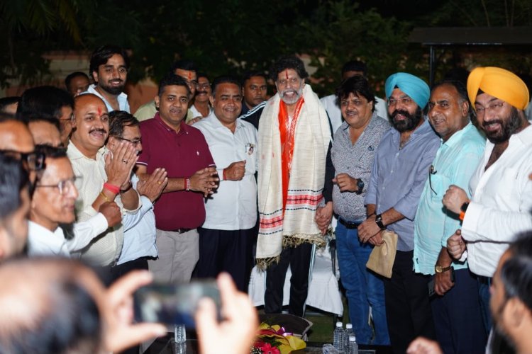 स्वस्थ होकर लौटे भाजपा प्रदेश अध्यक्ष किरण सिंहदेव से चेंबर पदाधिकारियों ने की मुलाकात