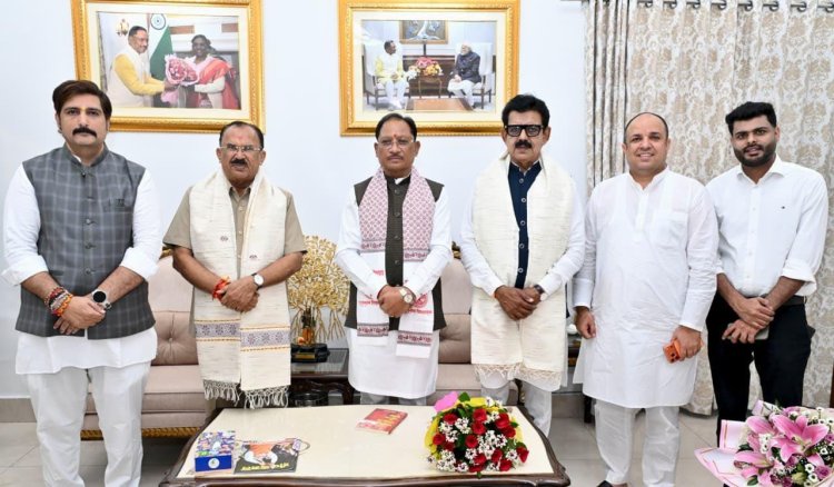 देवनानी ने छत्तीसगढ़ के मुख्यमंत्री साय से की मुलाकात, देवनानी की साय से विभिन्न मुद्दों पर चर्चा